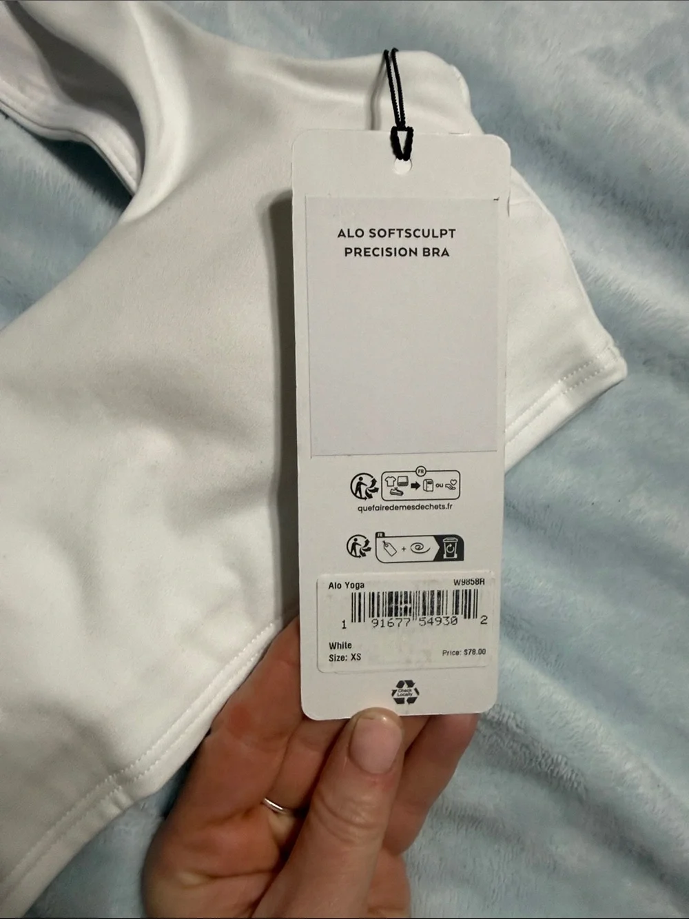 🆕🩷⚡️ALO Yoga ALO Softsculp Precision Bra White, size XS
